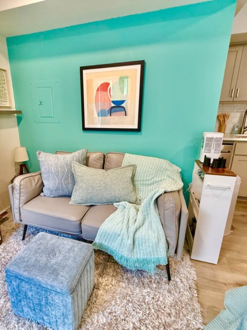 $1350 | 97202 [Lease\Rent] Studio 1 Bath Apartment - Picture 2 of 15